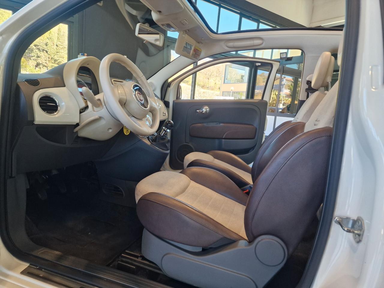 Fiat 500 1.2 by Gucci Cabrio, 136 mila chilometri.