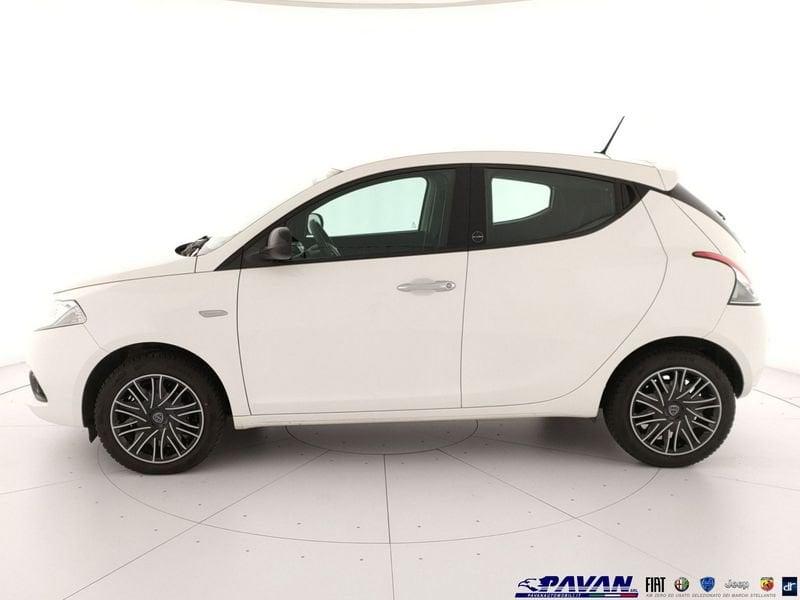 Lancia Ypsilon 1.0 FireFly 5 porte S&S Hybrid Ecochic Gold