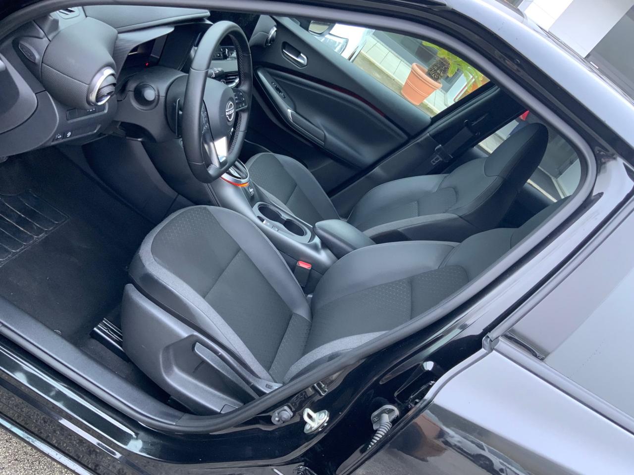 Nissan Juke 1.0 DIG-T 114 CV DCT N-Connecta