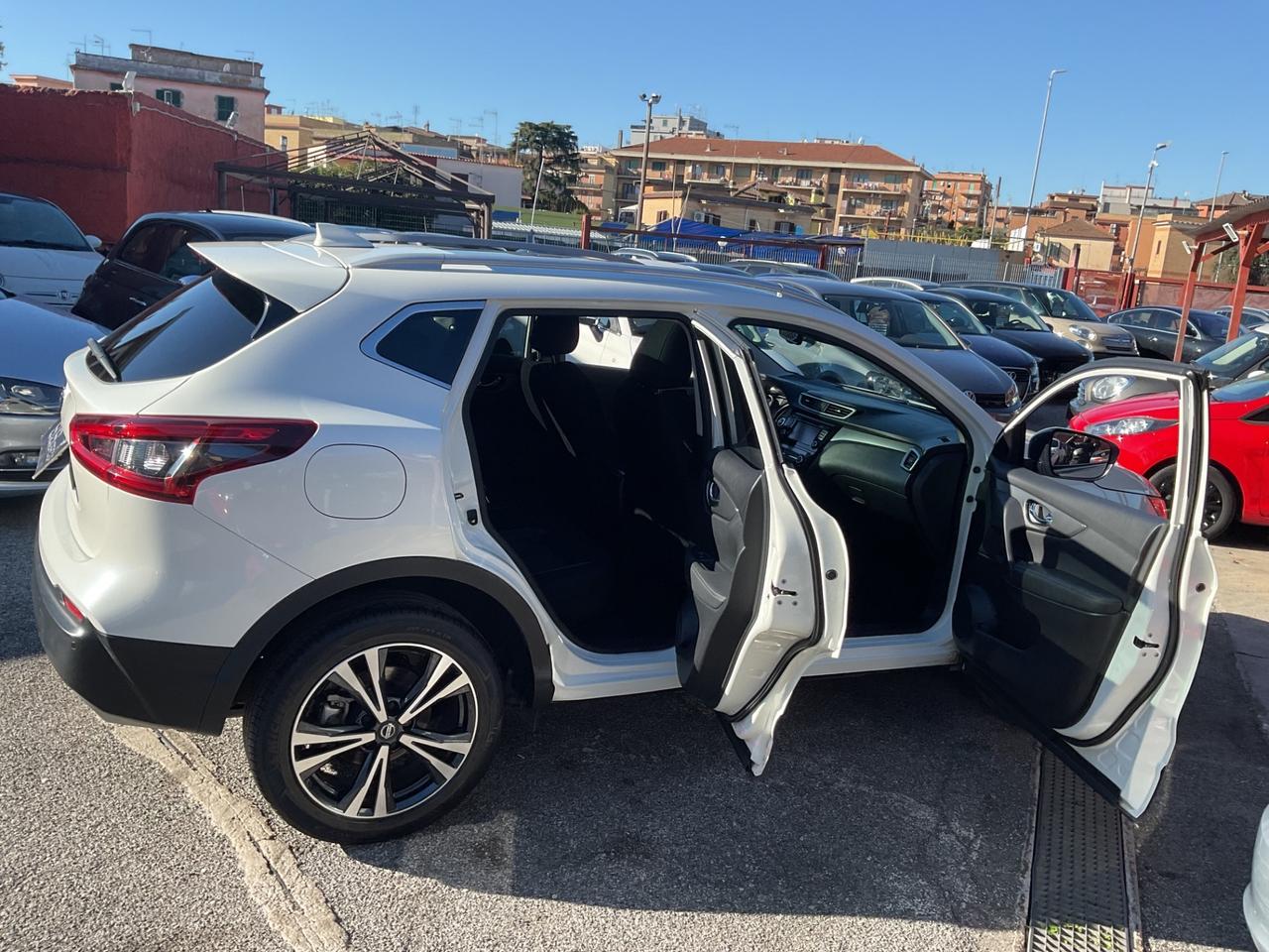 Qashqai 1.5 dCi 115 CV Tekna unipro-rate-garanzia