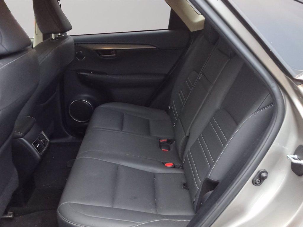 LEXUS Nx 300h 2.5 premium 4wd cvt del 2021