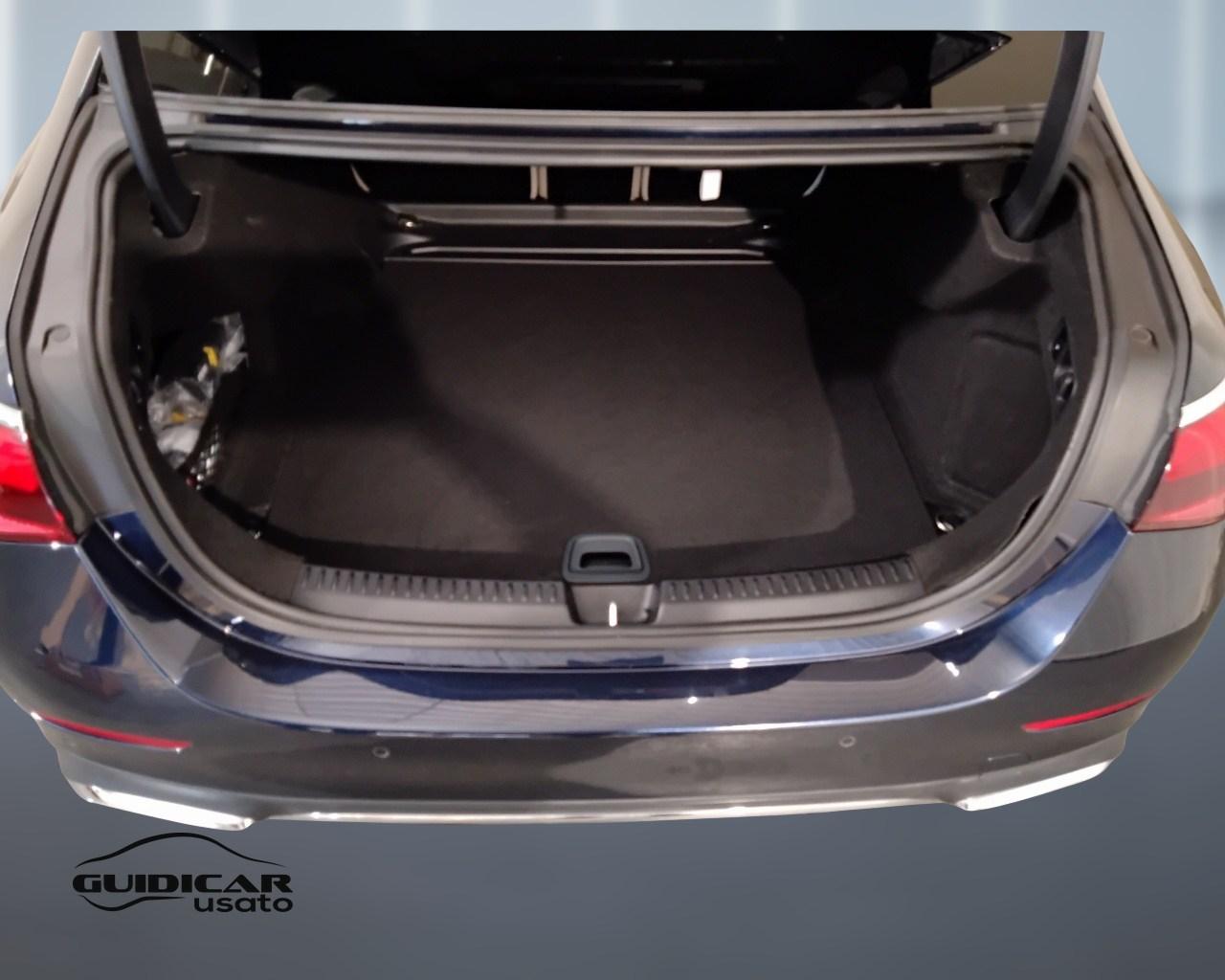 Mercedes-Benz Classe E- W214 Berlina - E 220 d AMG Line Premium auto