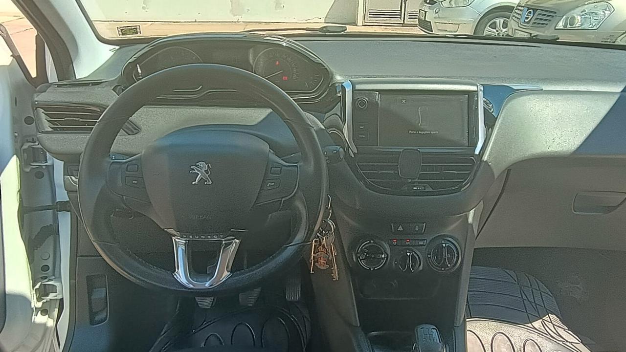 Peugeot 208 BlueHDi 75 5 porte Allure