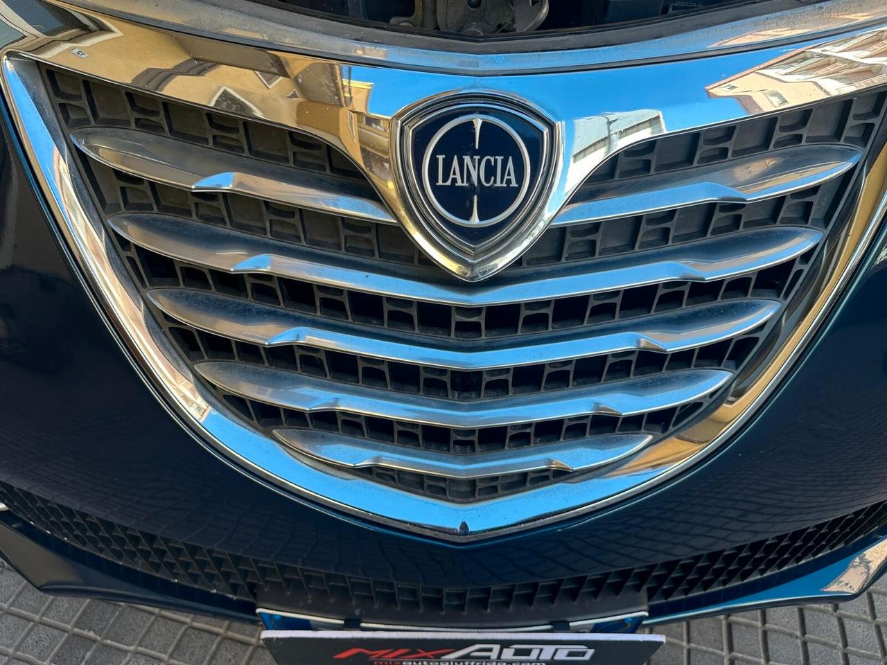 Lancia Ypsilon 1.2 69 CV 5 porte 30th Anniversary *Promo Black Friday*