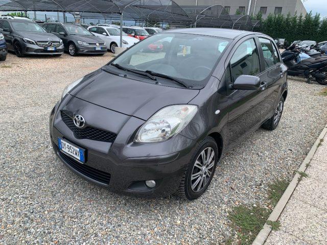 TOYOTA Yaris 1.3 5 porte Sol