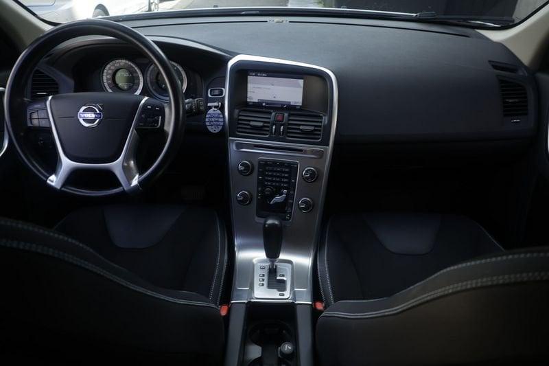 Volvo XC60 Volvo XC60 D5 AWD Geartronic Kinetic Unicoproprietario
