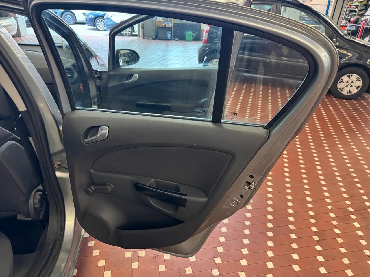 Opel Corsa 1.2 5 porte Sport - UNICO PROPRIETARIO