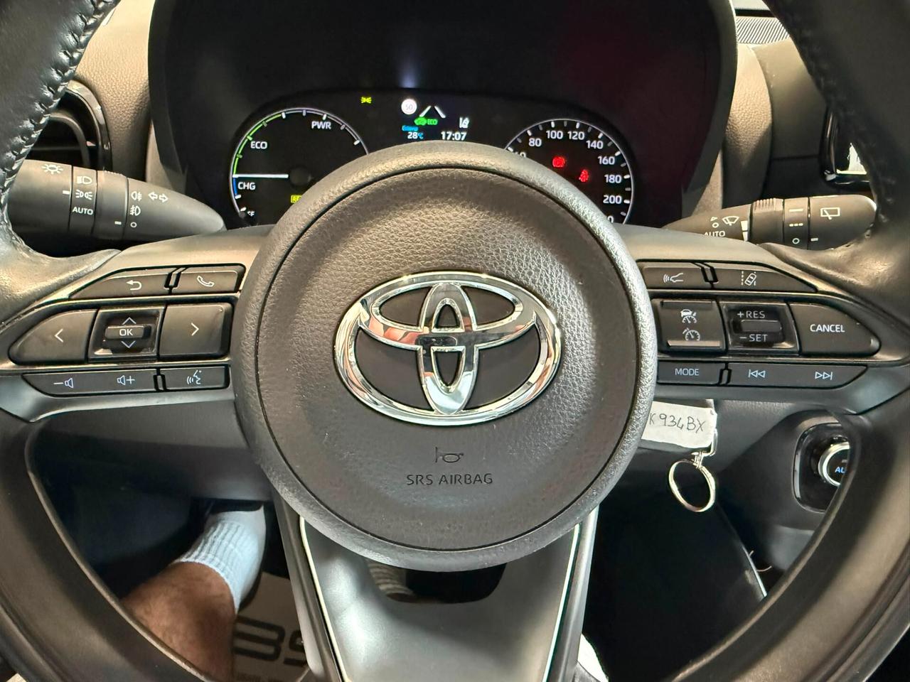 Toyota Yaris 1.5 Hybrid 5 porte Business
