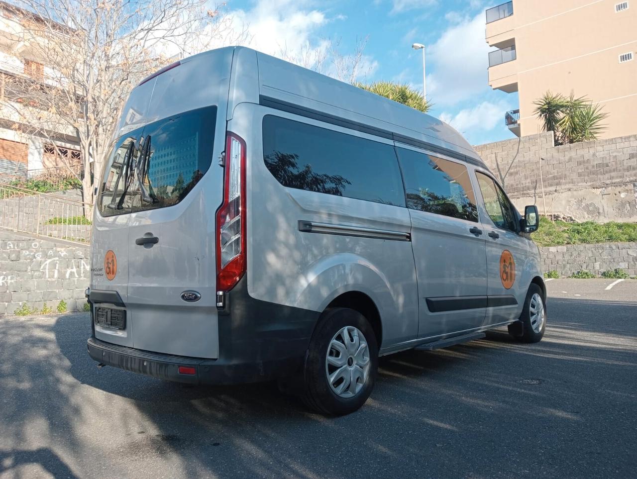 Ford Transit Custom Rampa trasporto disabili in carrozzina