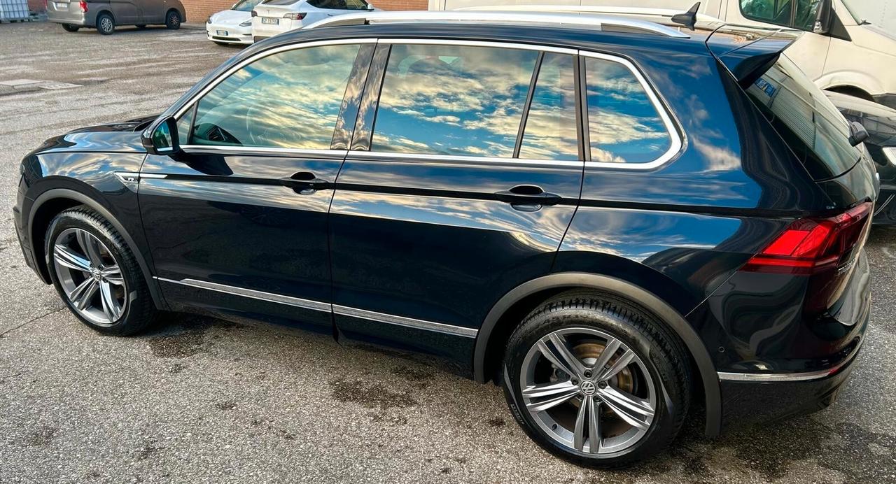 Volkswagen Tiguan 2.0 TDI 150 CV SCR DSG R-Line