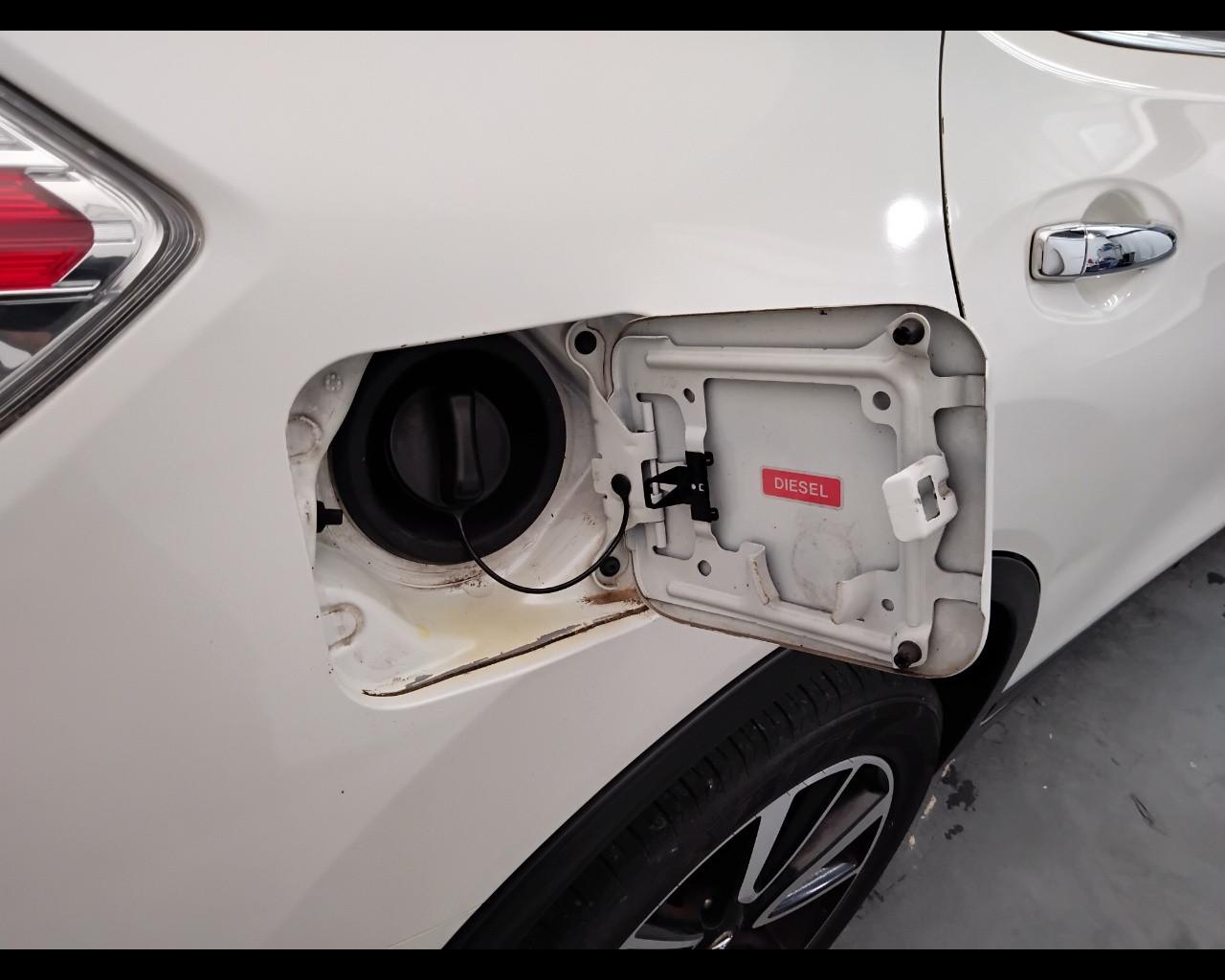 NISSAN X-Trail III 2017 - X-Trail 1.6 dci N-Connecta 2wd