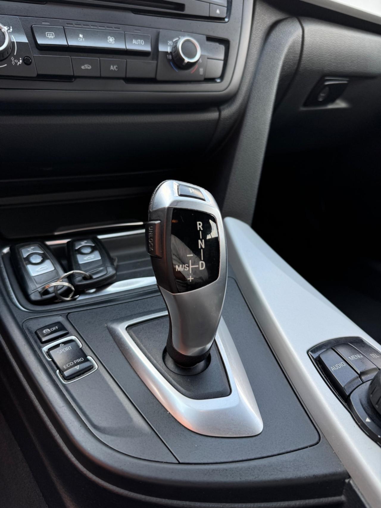 Bmw 318d Touring 2.0 143 cavalli