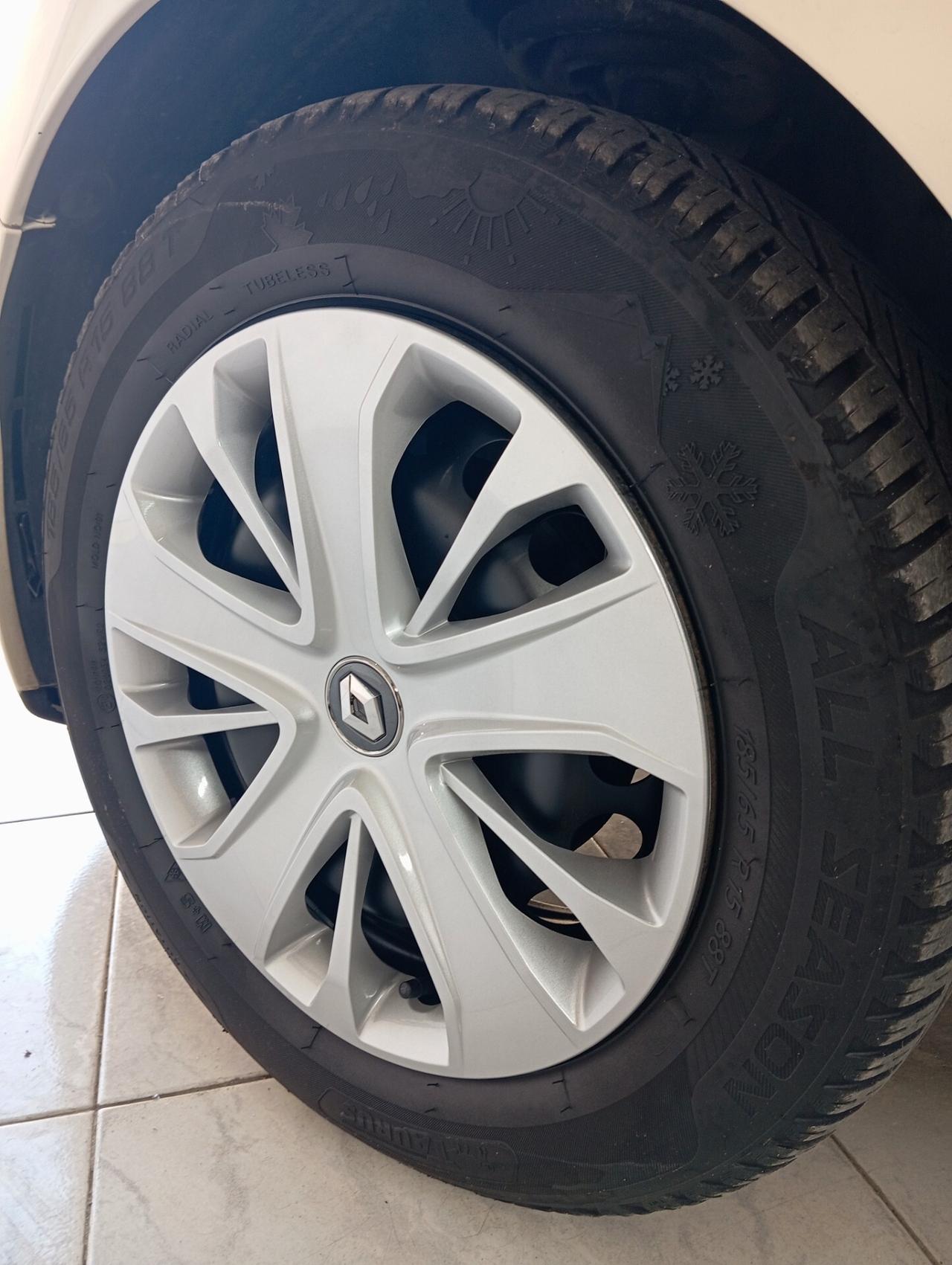 Renault Clio 1.2 benzina 2018 CON GARANZIA