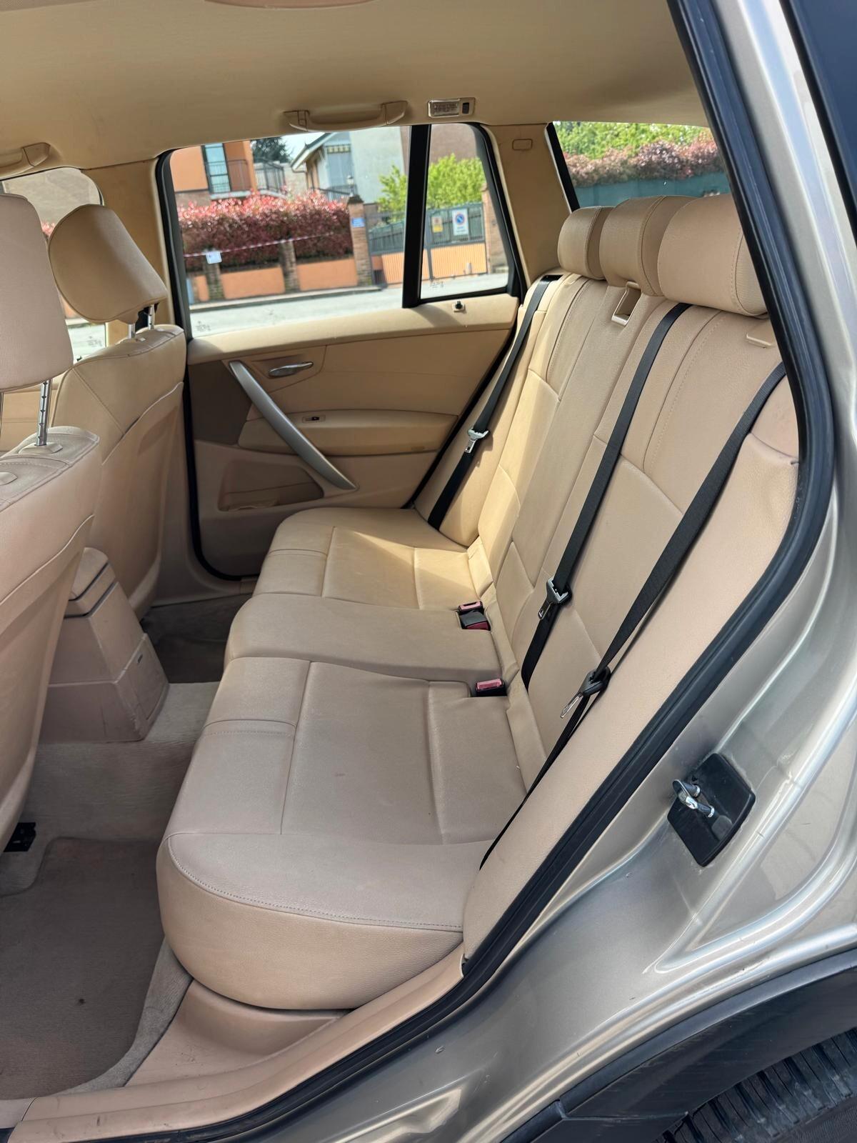 Bmw X3 2.0d cat Futura