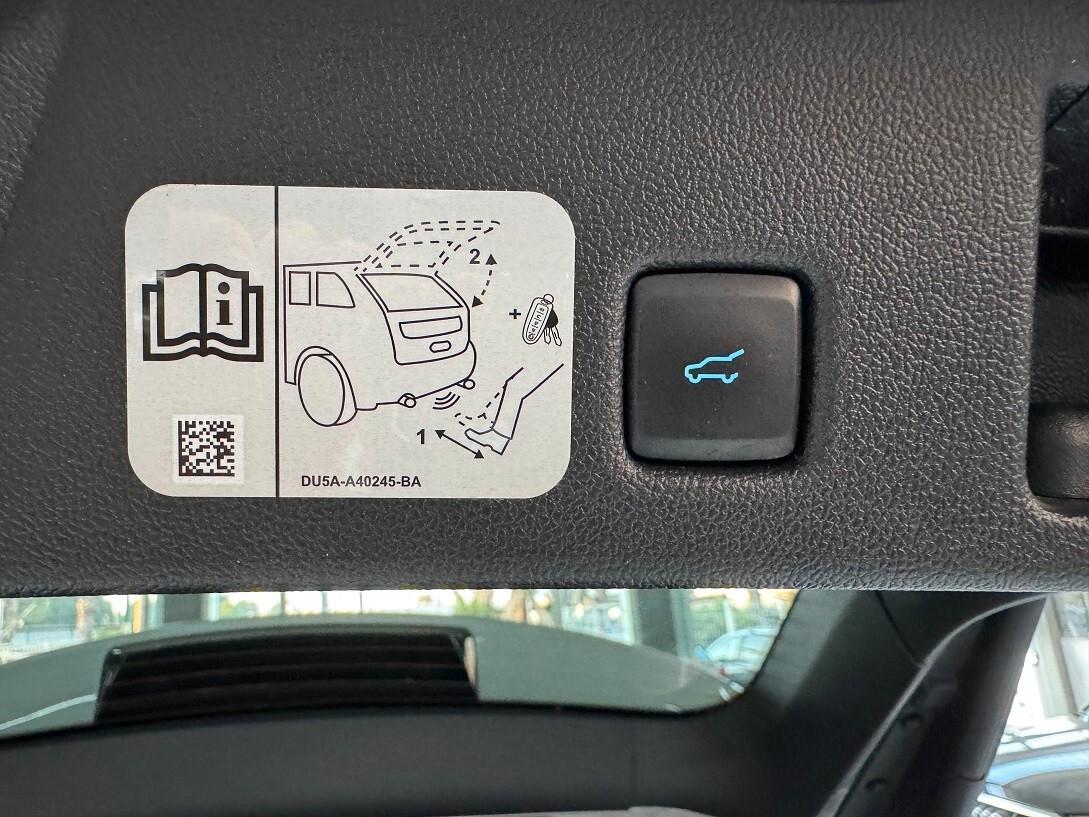 Kuga Plug In Hybrid Titanium SUPER BELLA!!!!