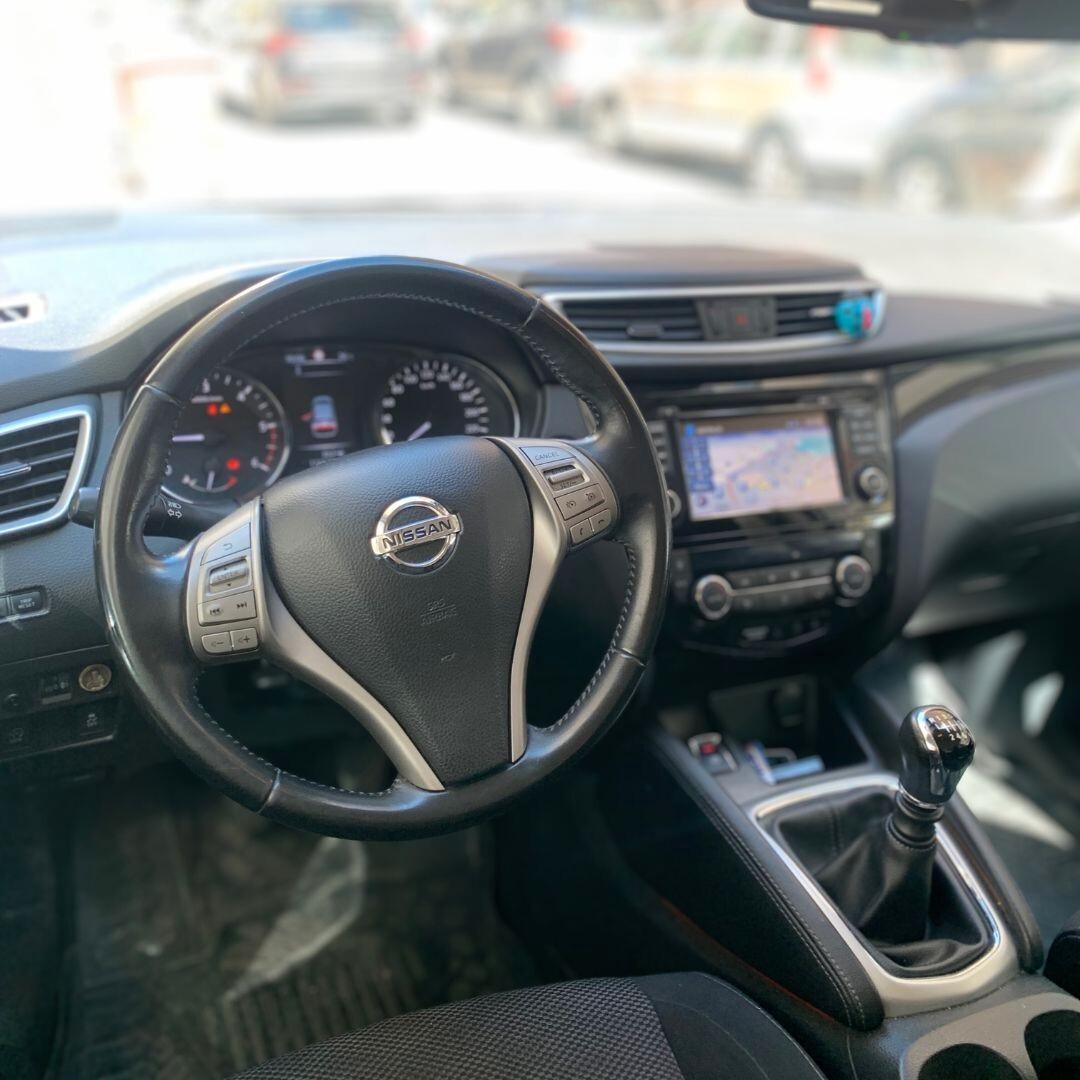 Nissan Qashqai 1.5 dCi Tekna **FULL**