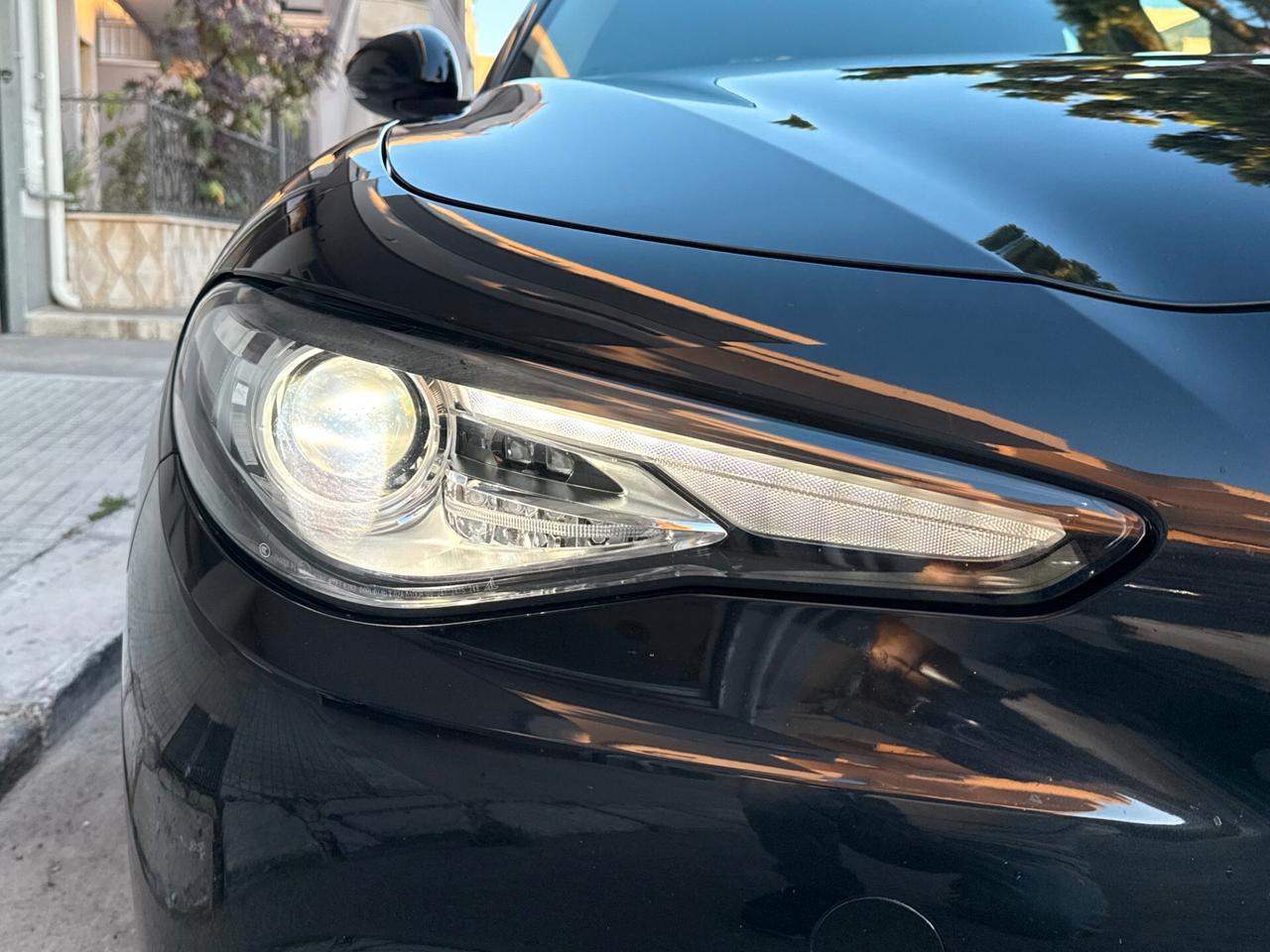 Alfa Romeo Giulia 2.2 TD 160CV NAVI LED - 2019