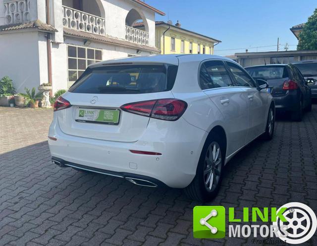 MERCEDES-BENZ A 200 Sport