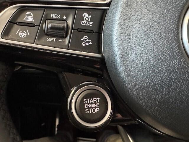 Alfa Romeo Stelvio 2.0 Turbo 280 CV AT8 Q4 Ti