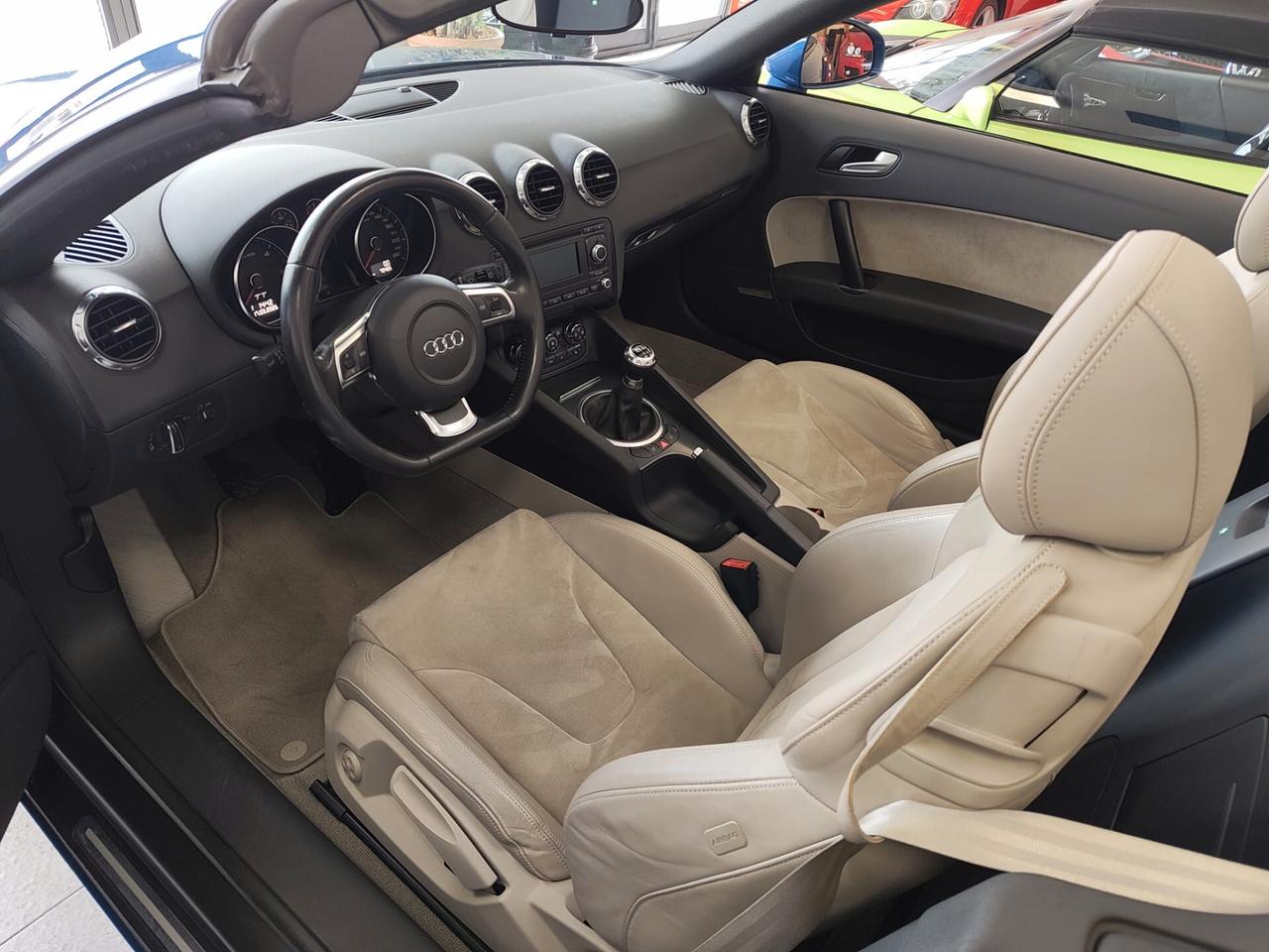 Audi TT Roadster 2.0 TDI quattro