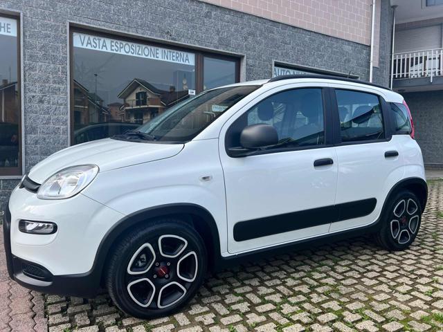 FIAT Panda 1.0 FireFly S&S Hybrid Sport