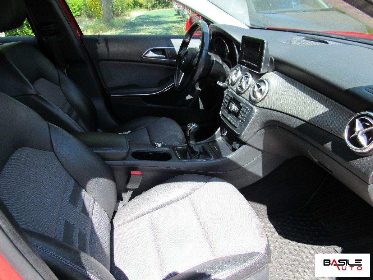 MERCEDES - Classe GLA - 200 CDI Sport