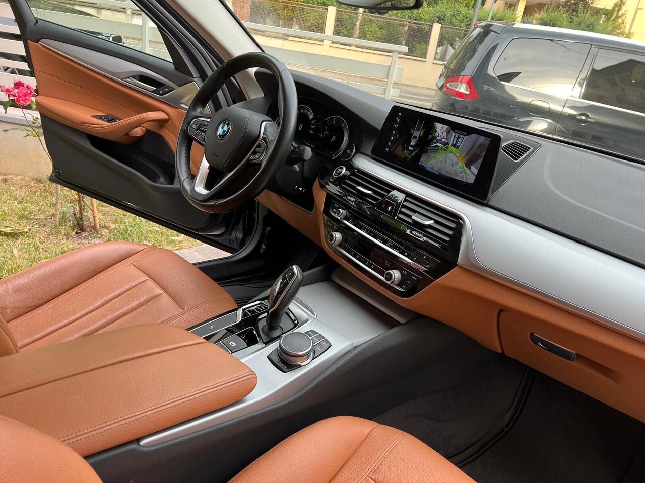 BMW 525D LUXURY 231cv