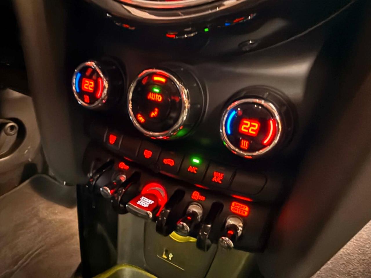 Mini 1.5 Cooper 5 porte