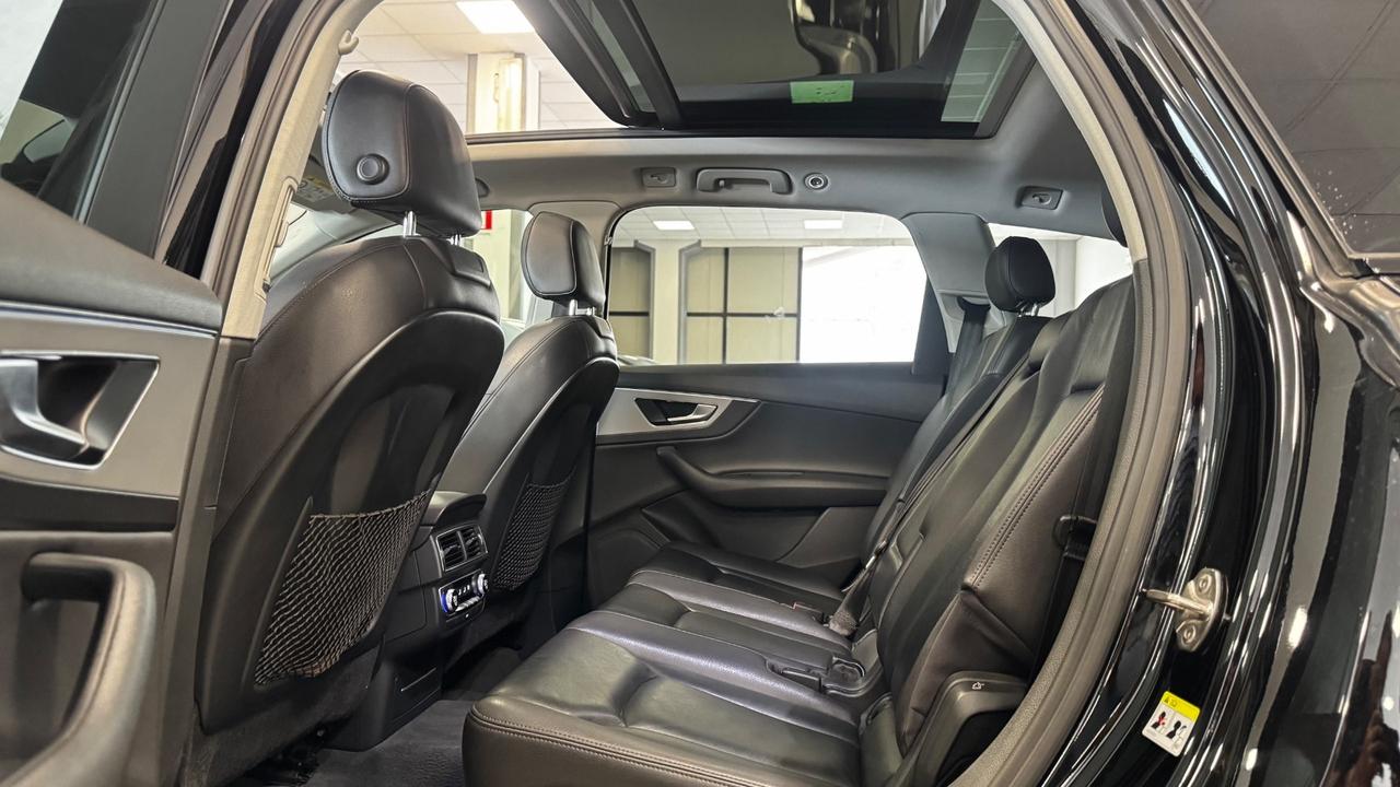 Audi Q7 3.0 TDI 218 CV ultra quattro tiptronic Business Plus