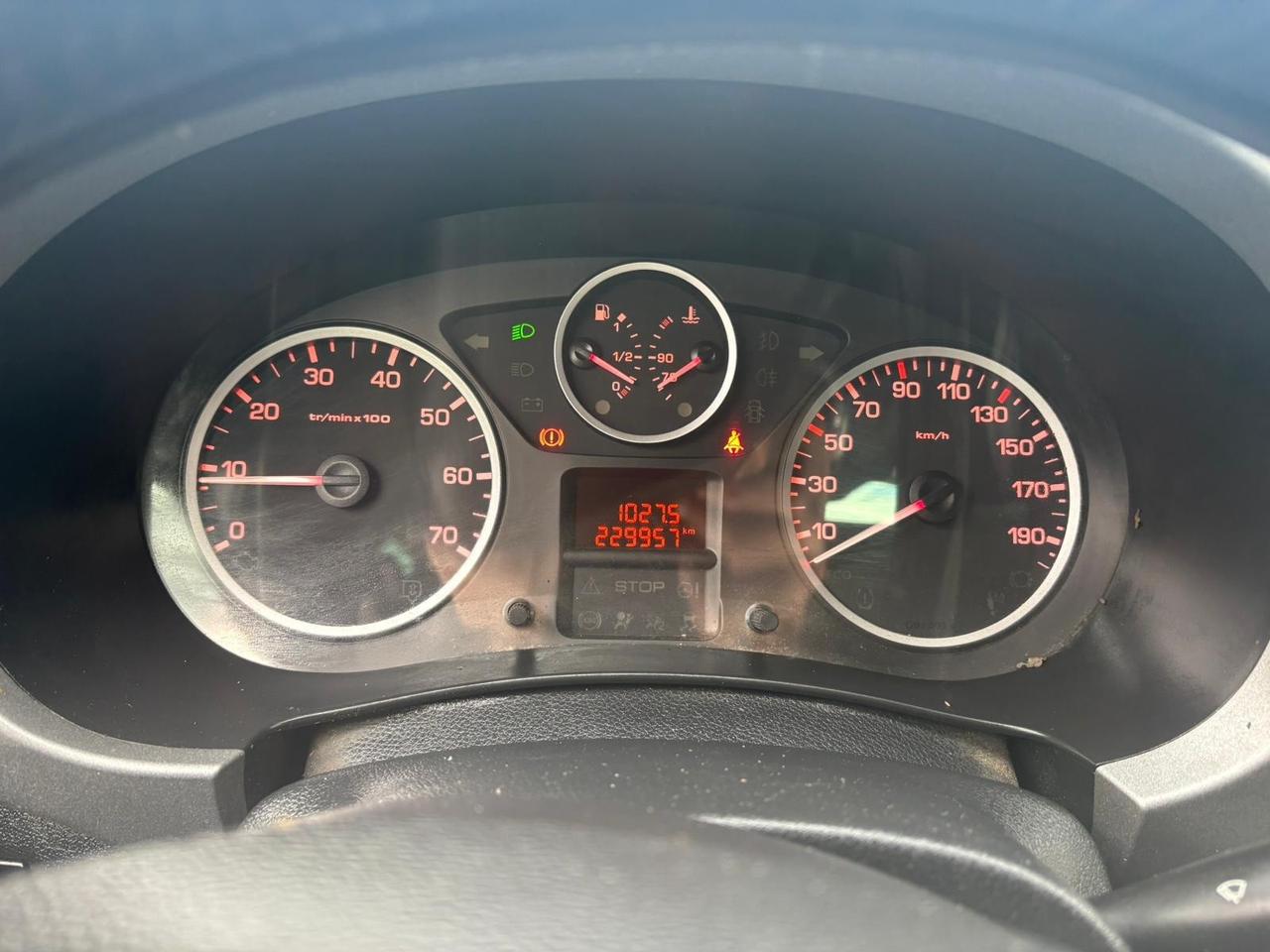 Peugeot Partner Tepee 2016 BlueHDi 120 S&S Outdoor