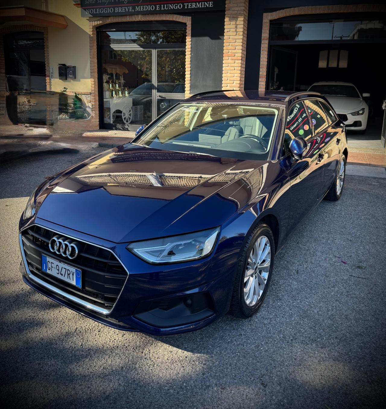 Audi A4 Avant 35 TDI/163 CV S tronic Business