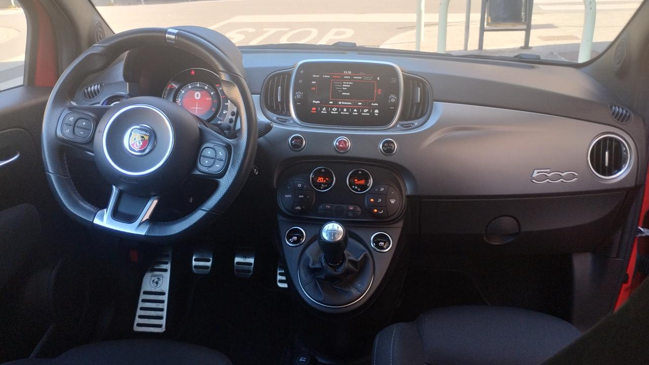 Abarth 595 1.4 Turbo T-Jet 160 CV Pista