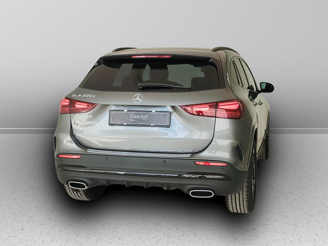 Mercedes-Benz GLA 200 d automatic