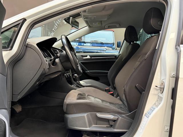 VOLKSWAGEN Golf Variant 1.4 TGI DSG Highline BlueMotion