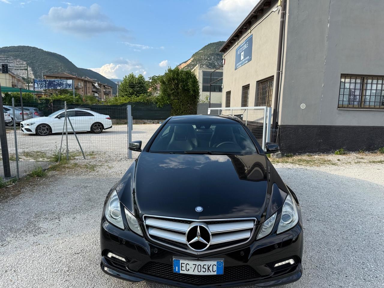 Mercedes-benz E 350 CDI Coupé Pack AMG Pack AMG Navi Led Pelle