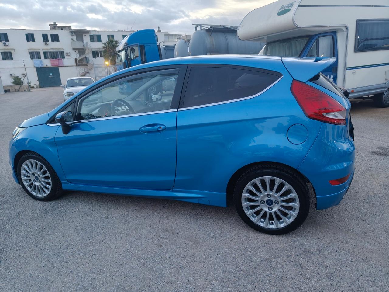 Ford Fiesta 1.4 TDCi 3p Titanium all WRC
