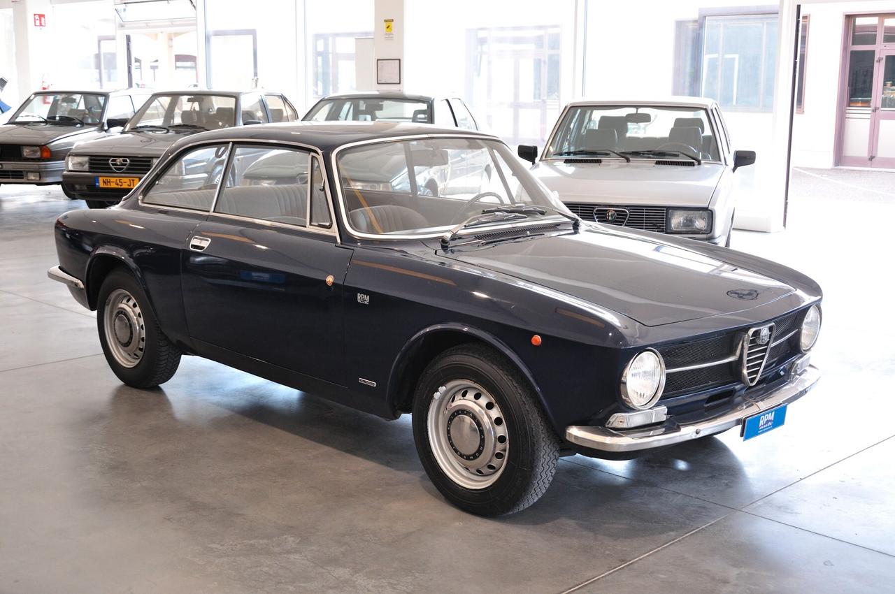 Alfa Romeo GT 1300 Junior ASI Oro conservata