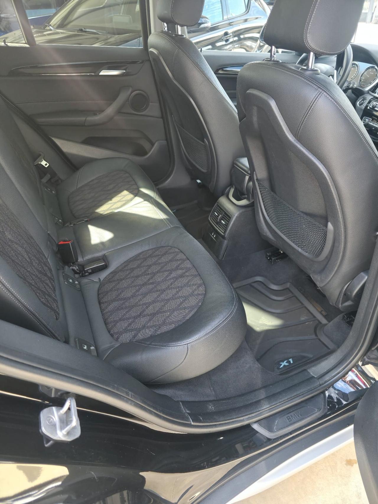 Bmw X1 xDrive18d xLine Plus