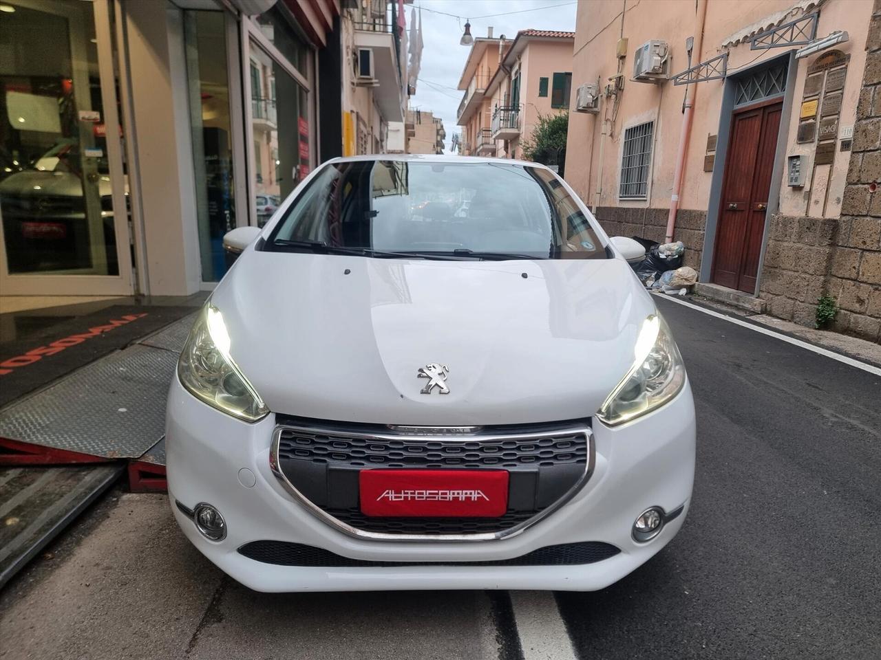 Peugeot 208 PureTech 68 5 porte Access 1.0 BENZ