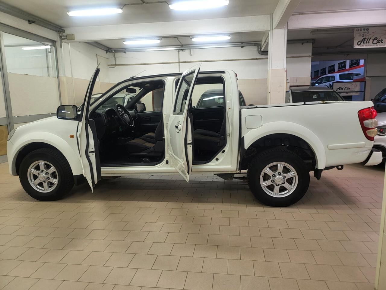 Great Wall Motor Steed 2.4 GPL EcoLine AUTOCARRO N1 - 5 Posti