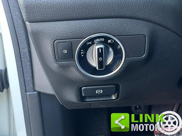 MERCEDES-BENZ CLA 220 d S.W. Automatic Premium AMG