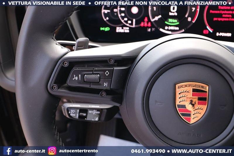 Porsche Cayenne Coupè 3.0 V6 Coupè E-Hybrid Black Edition Sport Design