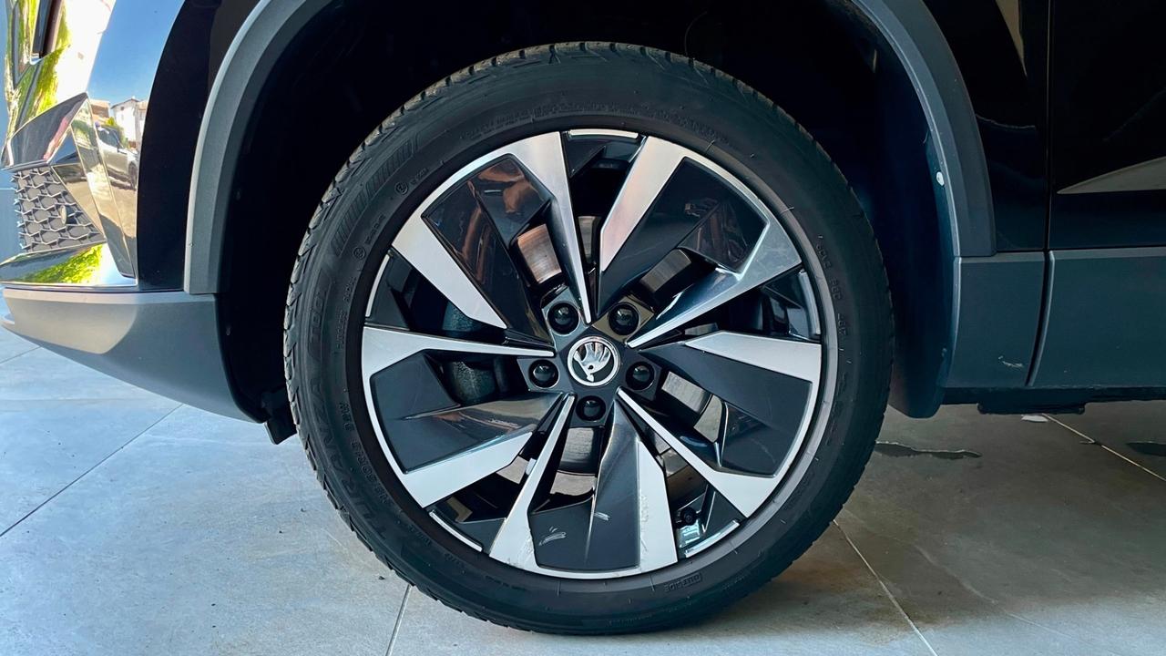 SKODA KAROQ 2.0 TDI STYLE DSG 115CV - FULL LED, KEYLESS SYSTEM, NEOPATENTATI
