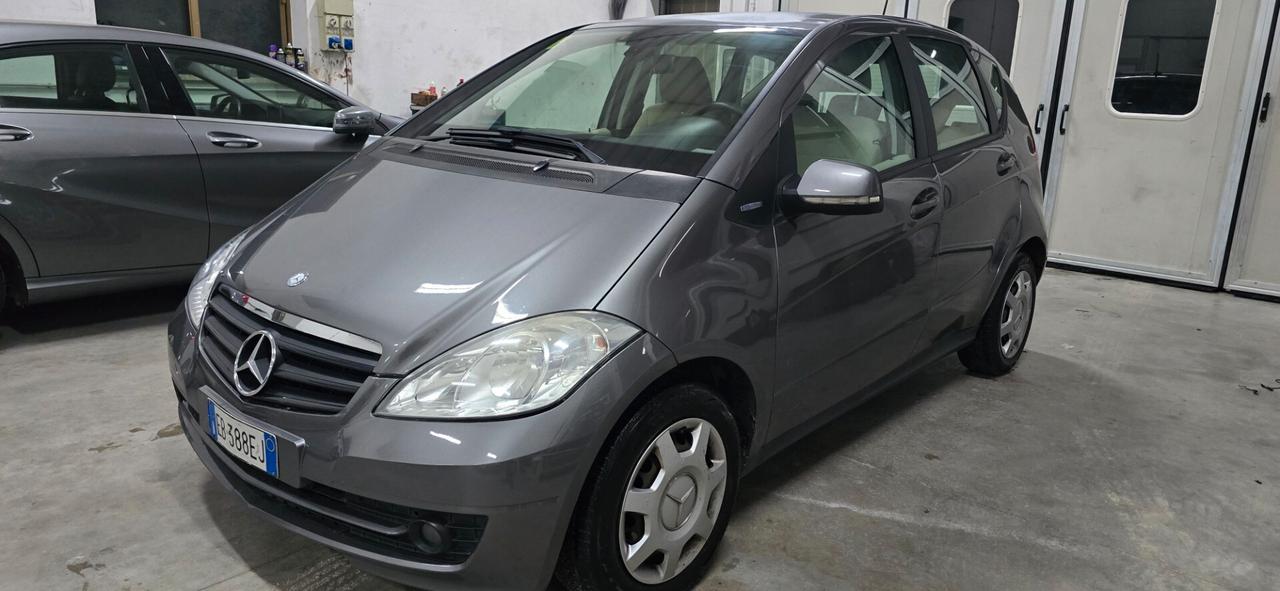 Mercedes-benz A 150 160 BlueEFFICIENCY Elegance