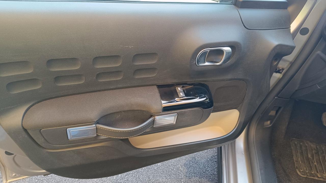 Citroen C3 PureTech 110 S&S EAT6 Max