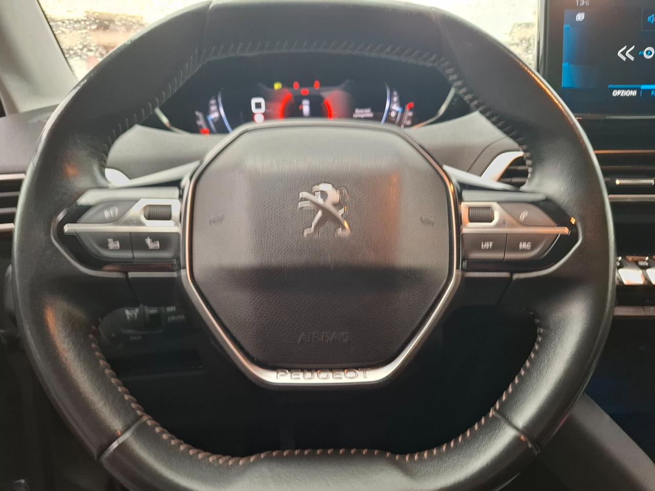 Peugeot 3008 BlueHDi 130 S&S Allure