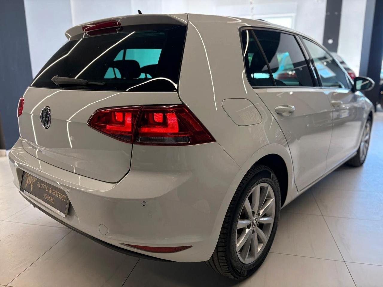 Volkswagen Golf 2.0 TDI 5p Lounge BlueMotion Technology Tetto Apribile