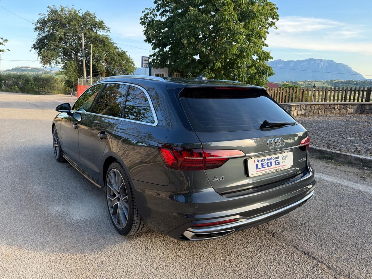 Audi A4 Avant 30 TDI/136 CV S tronic Business Advanced