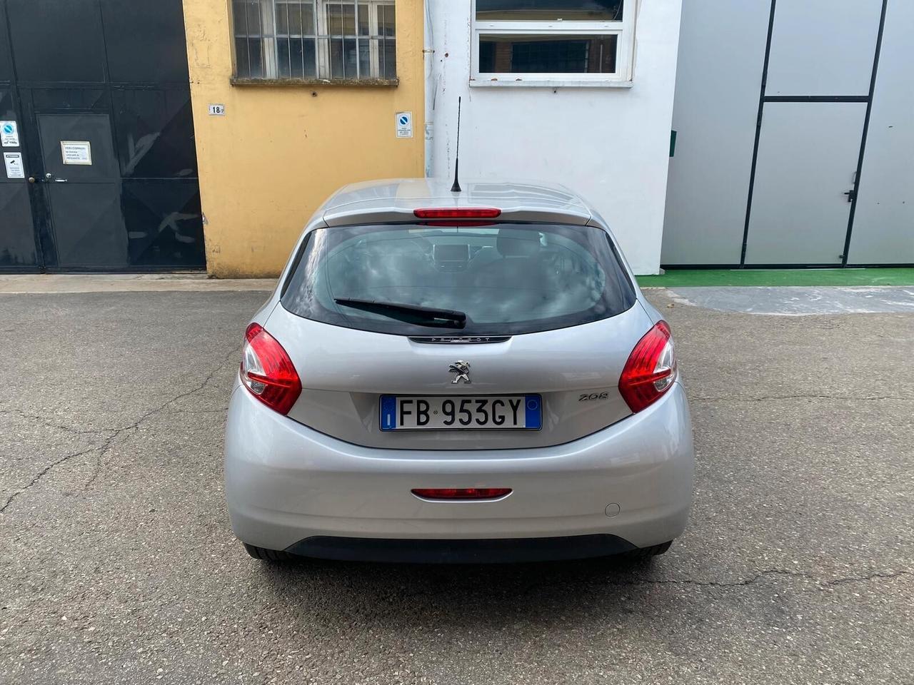 Peugeot 208 1.4 95 CV 5p. GPL - UNICO PROP - GARANZIA 12 MESI