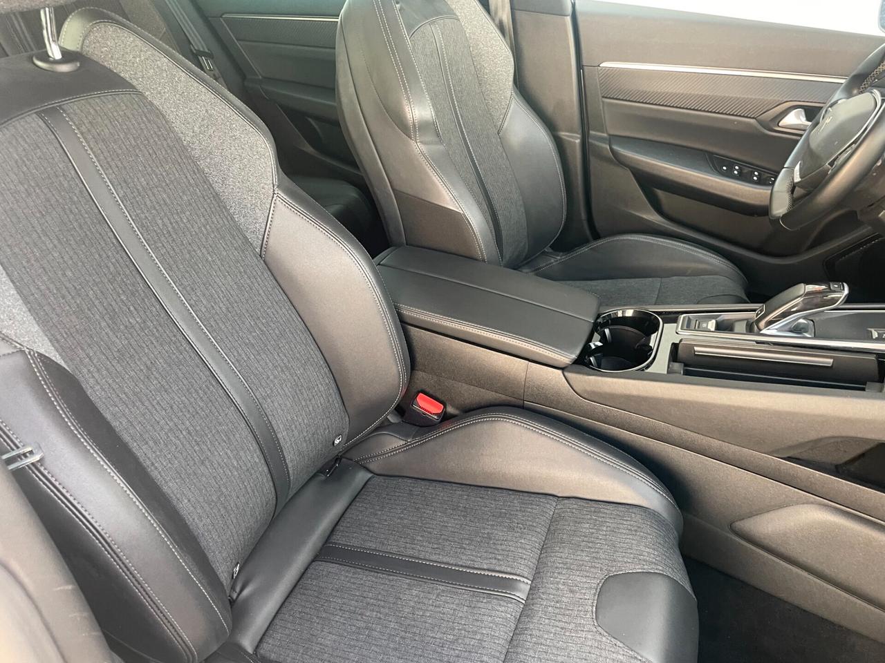 Peugeot 508 BlueHDi 130 Stop&Start EAT8 SW Allure Pack